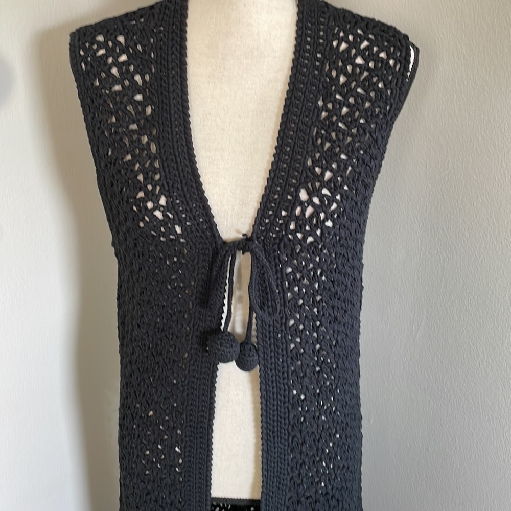 Population maxi knit vest - Picture 2 of 8